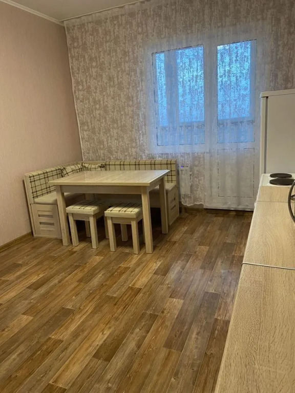 Квартира в микрорайоне 11В 8