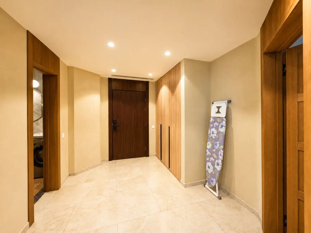 Апартаменты The Grand Sea Breeze One Bedroom