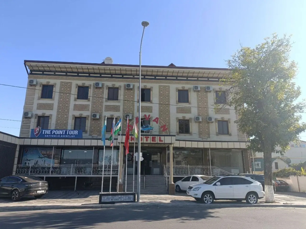 Отель Davan