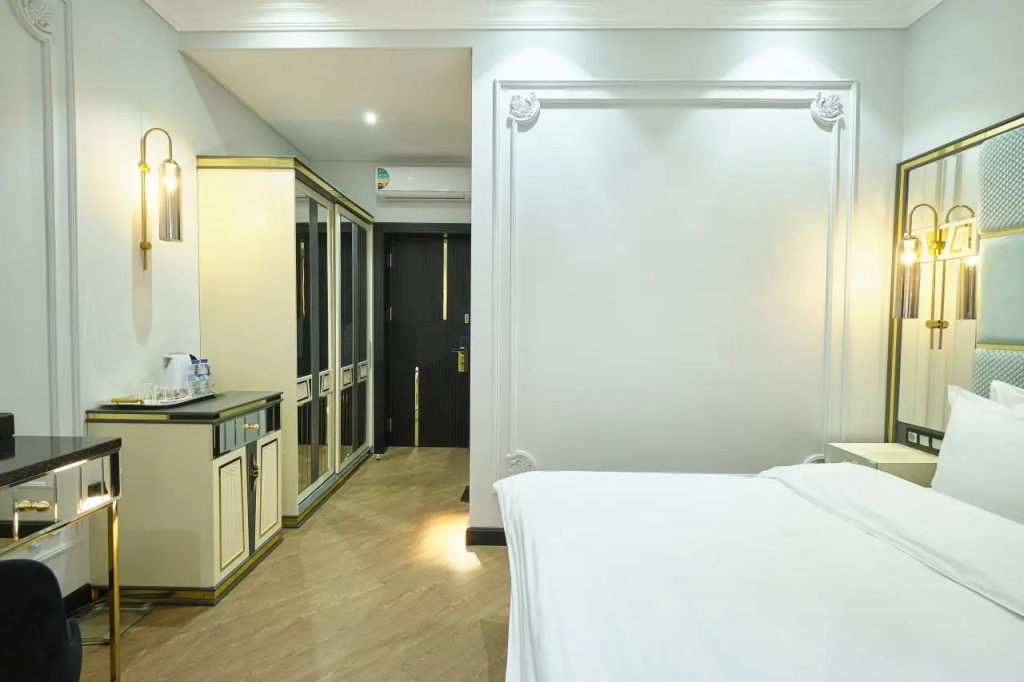 Бутик-Отель East Star Hotel