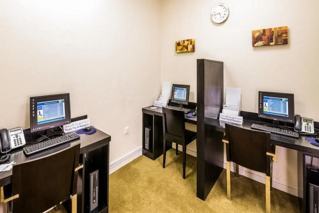 Holiday Inn Express Dubai Airport by IHG