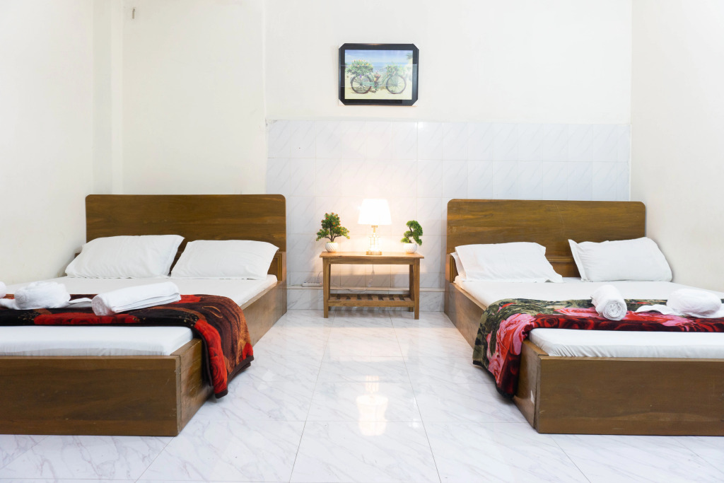 Отель White House International Residential