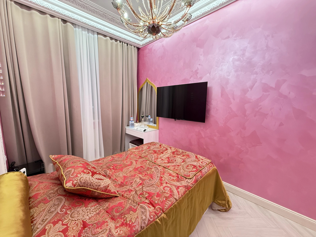Одноместный номер Супериор (односпальная кровать) в Skyline Plaza Hotel