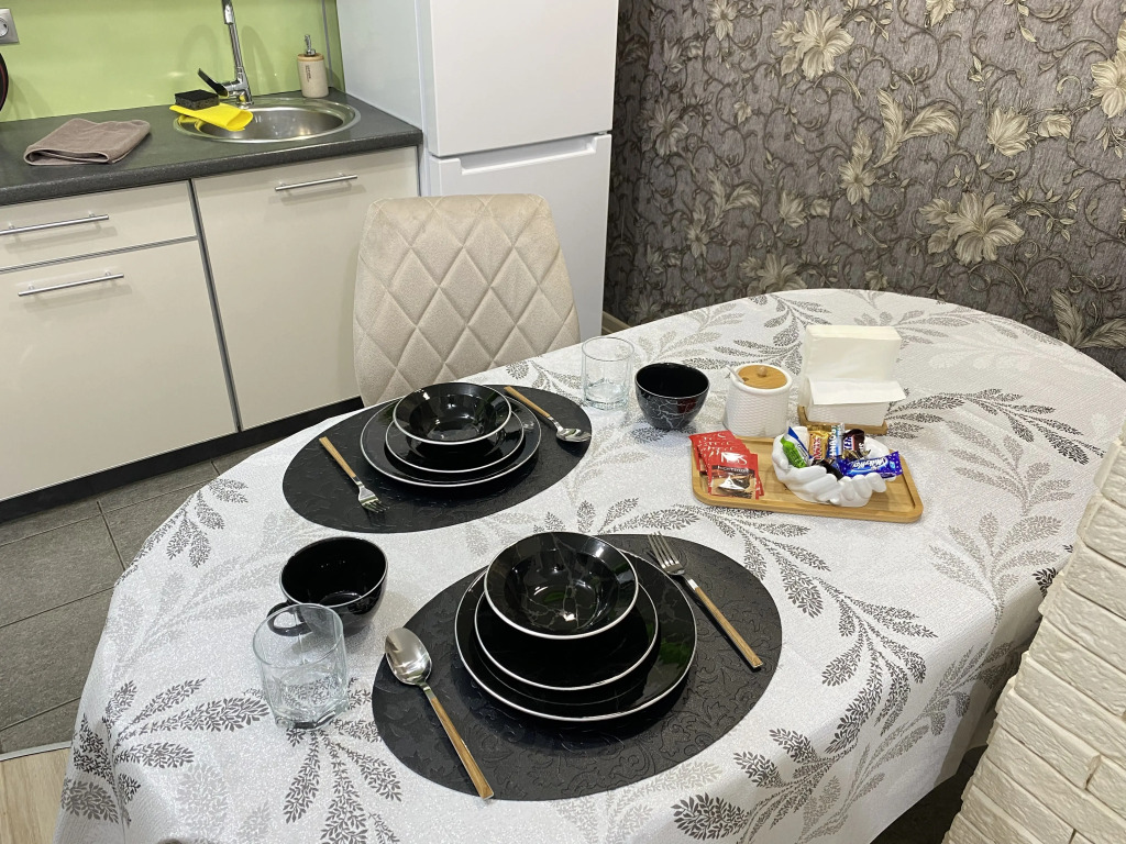 Квартира на Радужной Улице 13