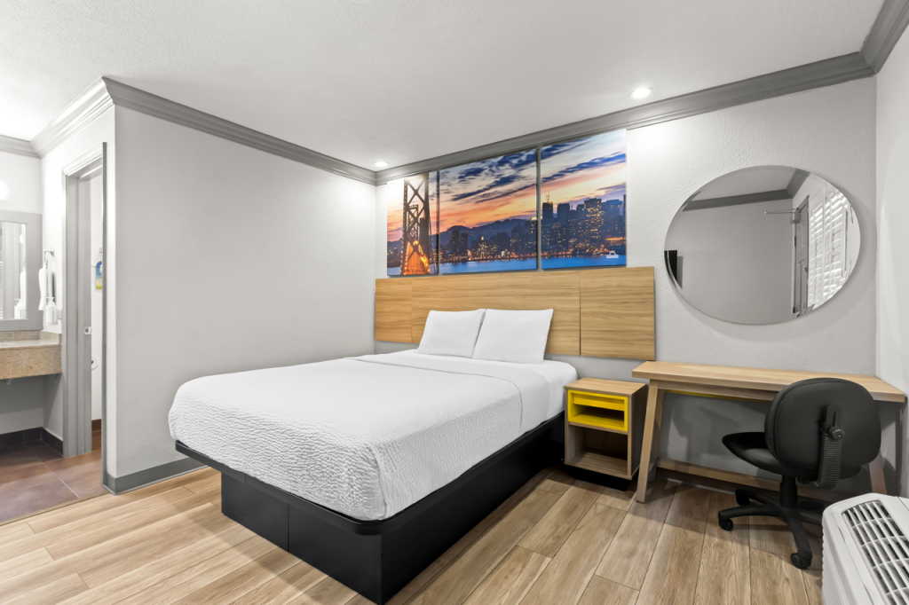 Days Inn by Wyndham San Francisco S/Oyster Point Airport