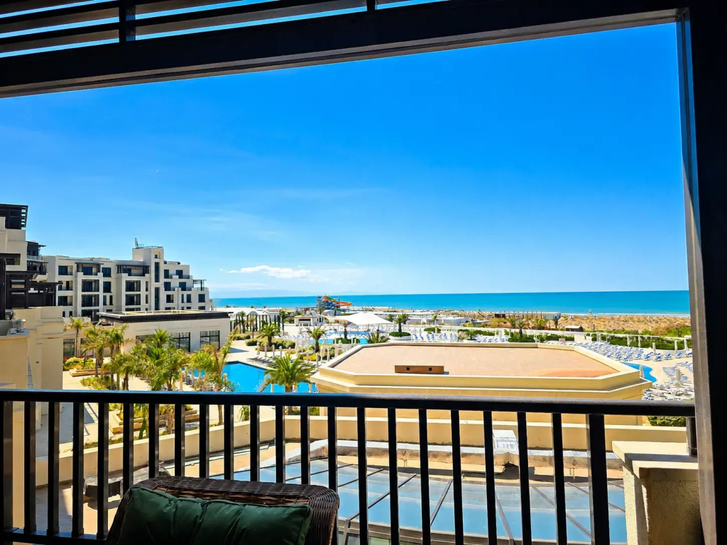 Апартаменты The Grand Sea Breeze One Bedroom