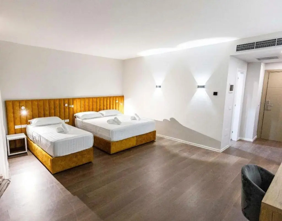 Nayel Hotel