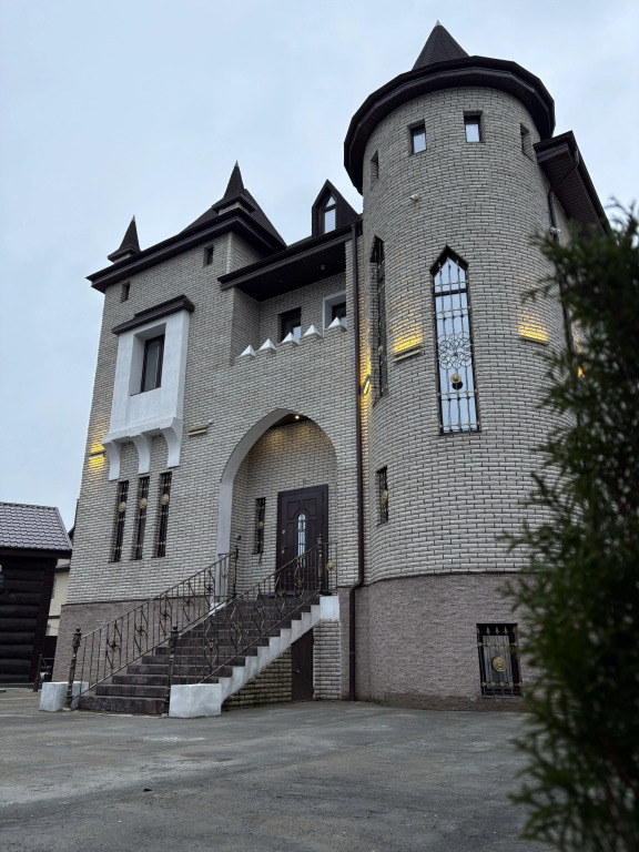 Krepost Mechty Private house