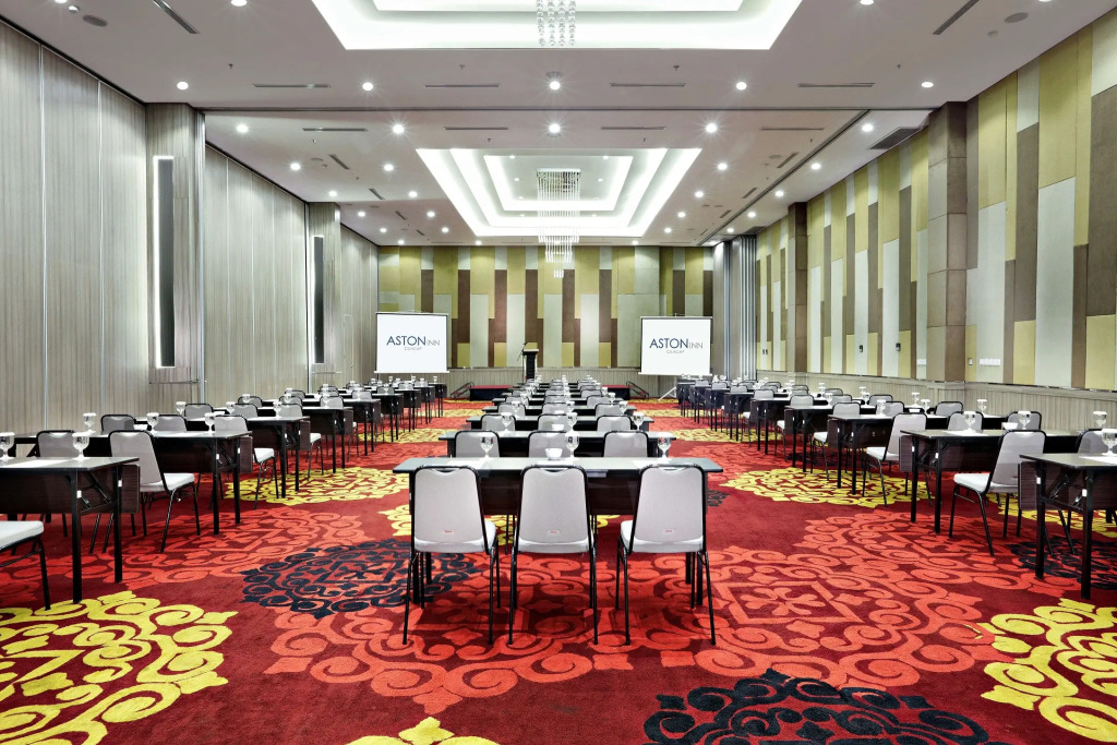 Отель Aston Inn Cilacap