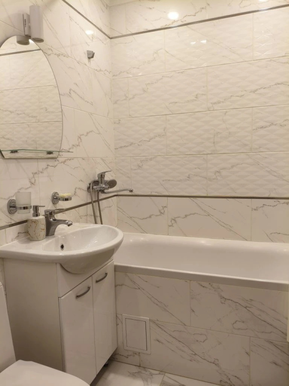 Апартаменты Apartments Western City в самом центре