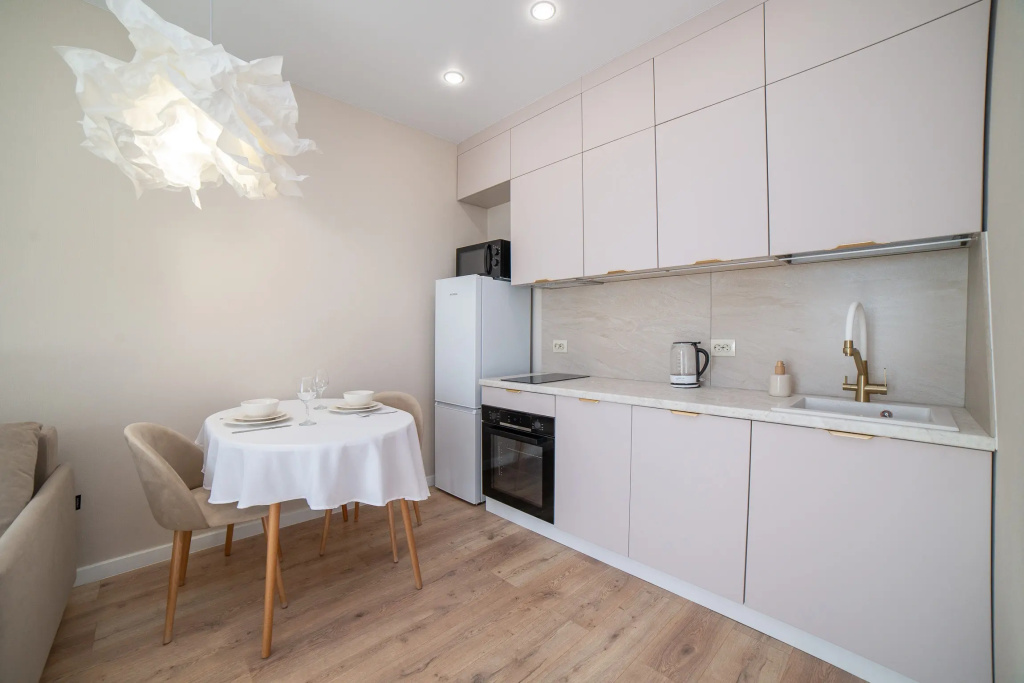 Квартира Евро 2К BeGuest с балконом на Шаумяна 28