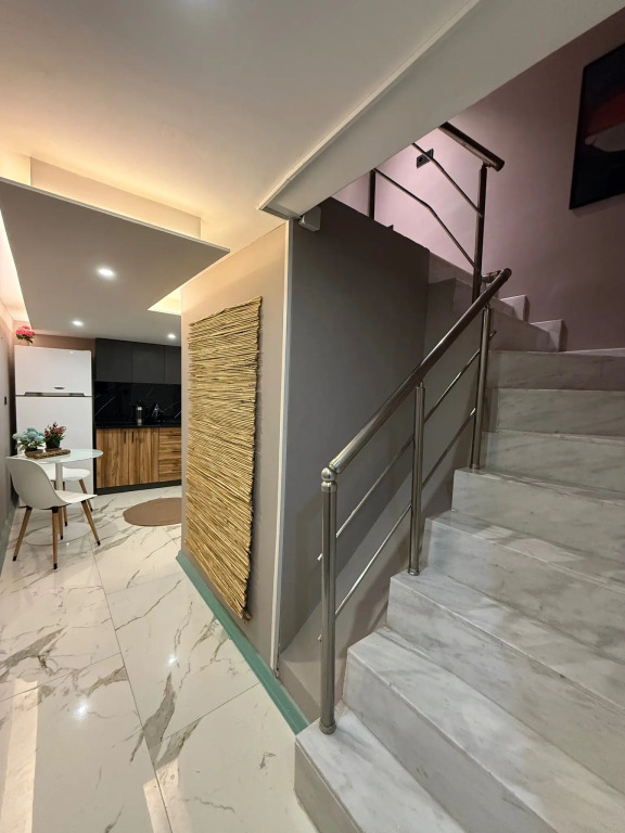 Апартаменты Cozy duplex with a private terrace near the metro