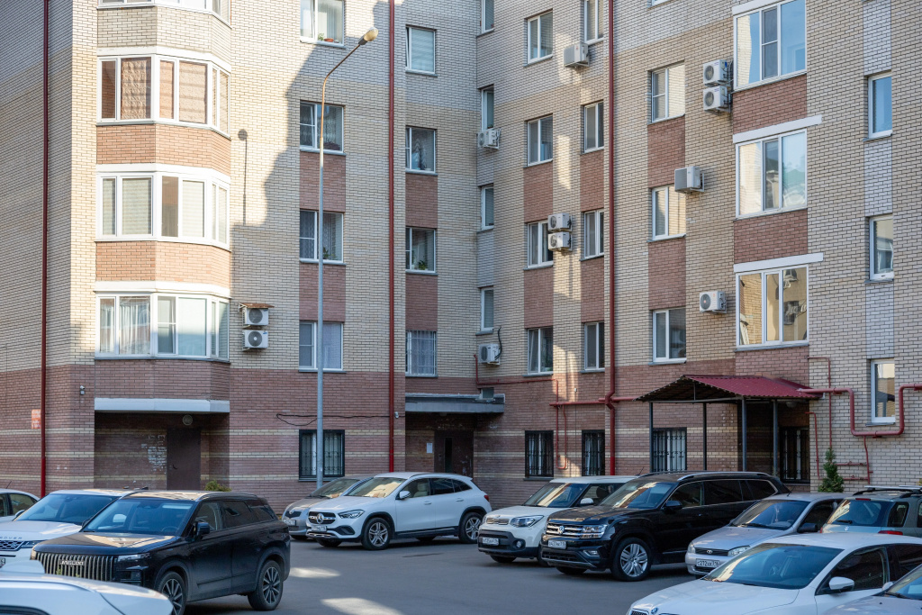 Квартира у Берега Напротив Набережной
