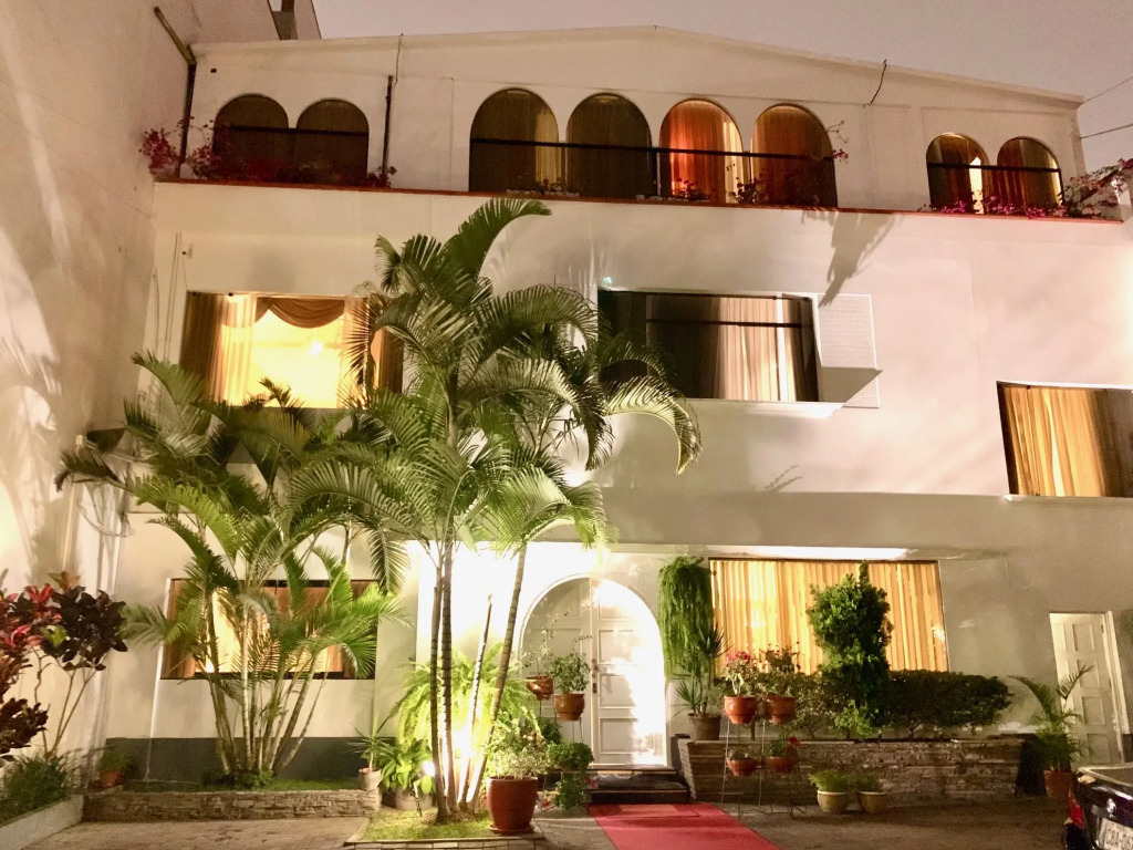 Отель Casa Bella Boutique
