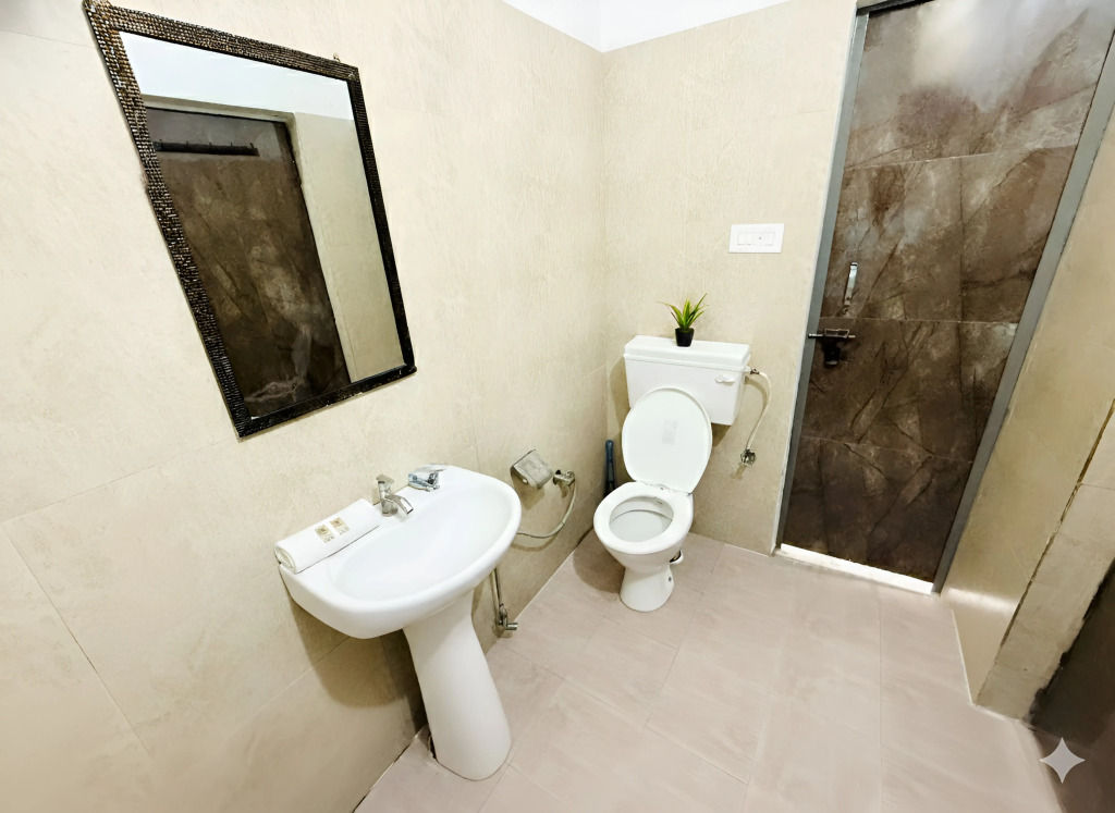 Отель Krishna Residency - A Boutique Hotel