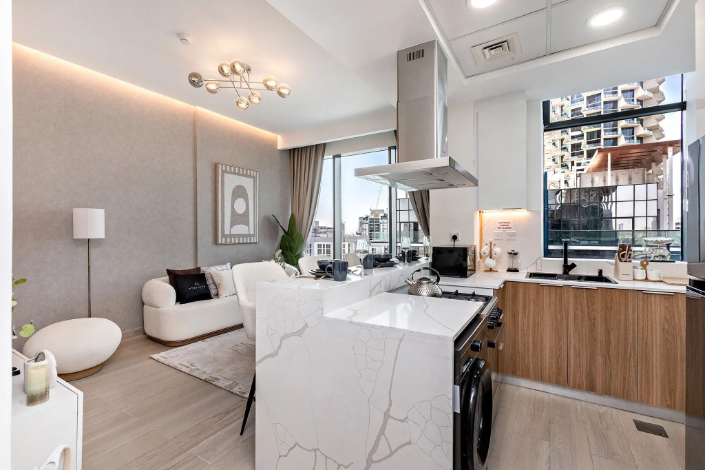 Апартаменты 1BR East Crest