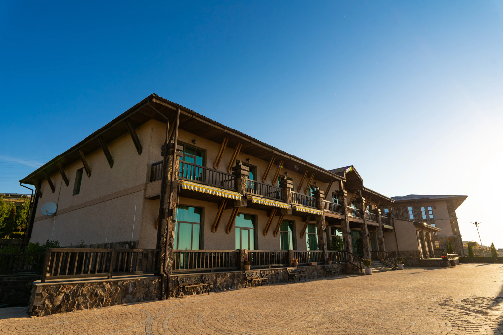 Amberd Hotel