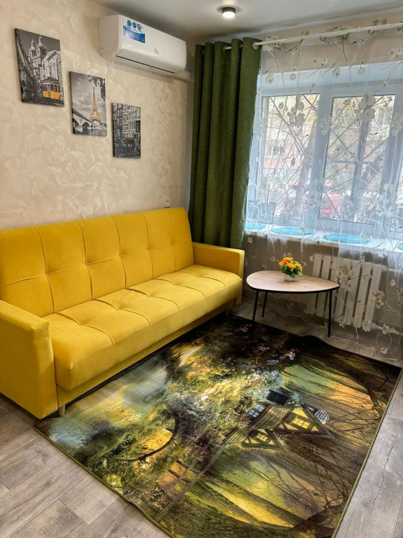Квартира в доме у озера