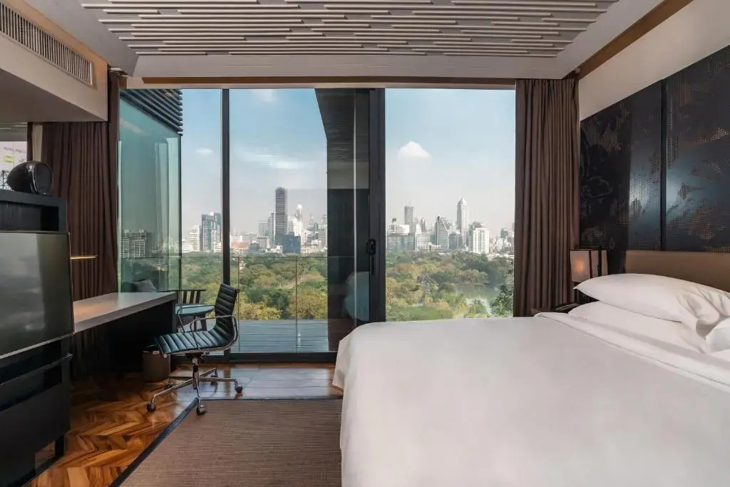 SO/ Bangkok