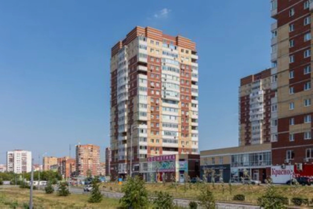 Квартира однокомнатная в шаге от Кристалла