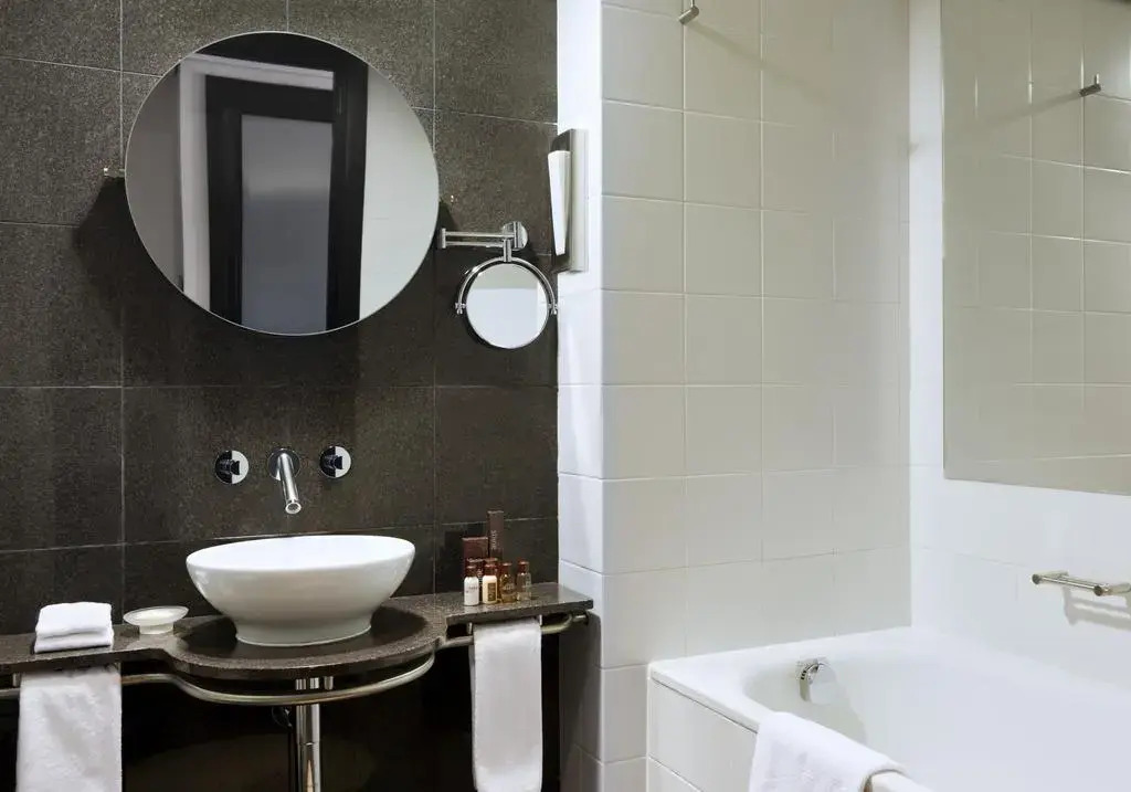 Mak Albania Hotel