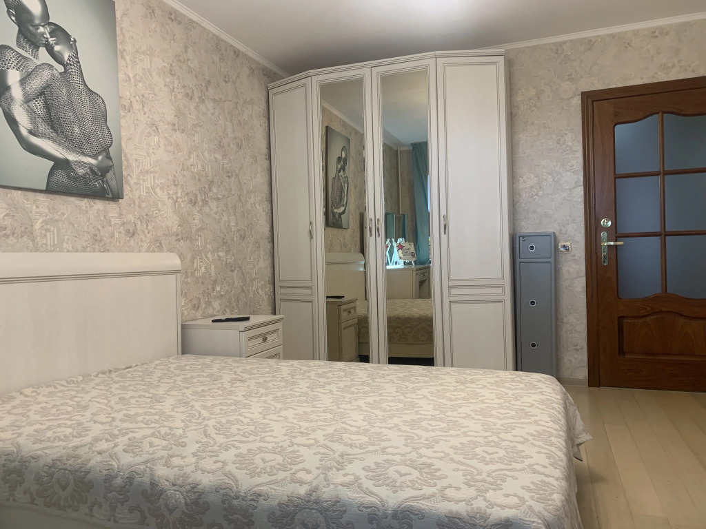 Квартира Трехкомнатная Парус