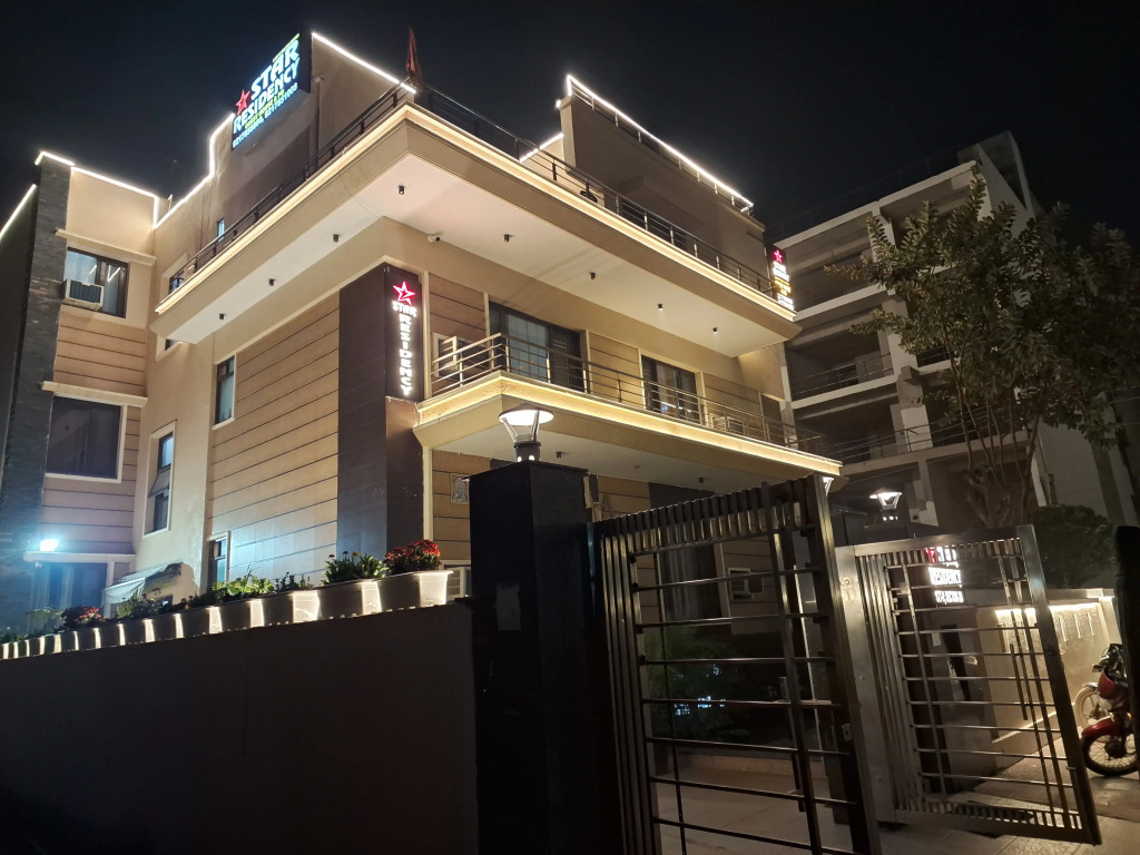 Отель Star residency