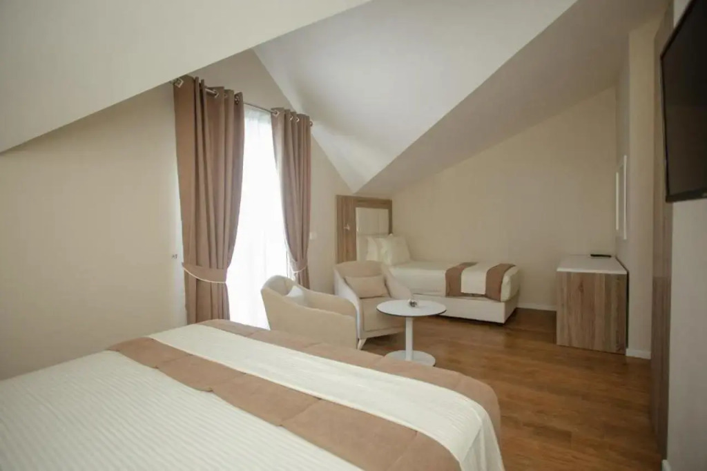 Kompleksi Exalco Al Hotel