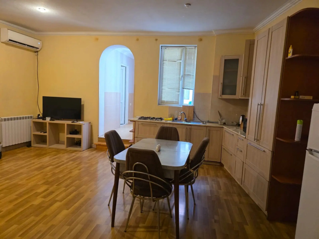 Апартаменты Nana’s Apartment in an Old Tbilisi Yard