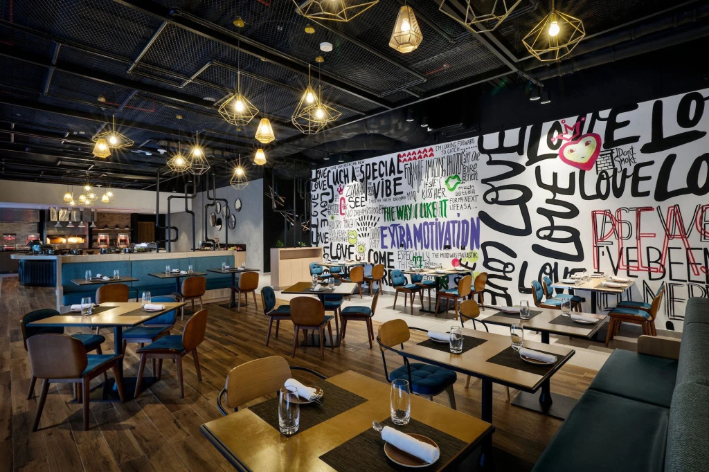 Aloft by Marriott Dubai Airport