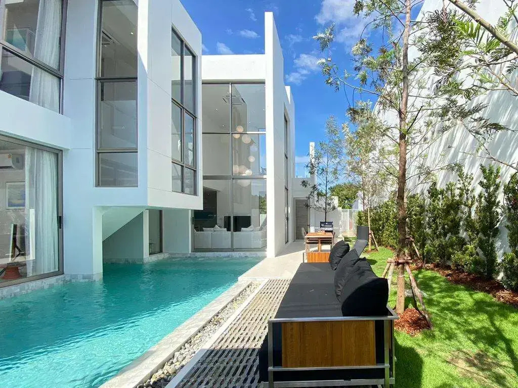 Вилла Luxpride Villa by Wallaya Villas