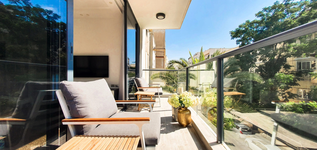 Апартаменты Charming Apartment Terrace Gordon TL61