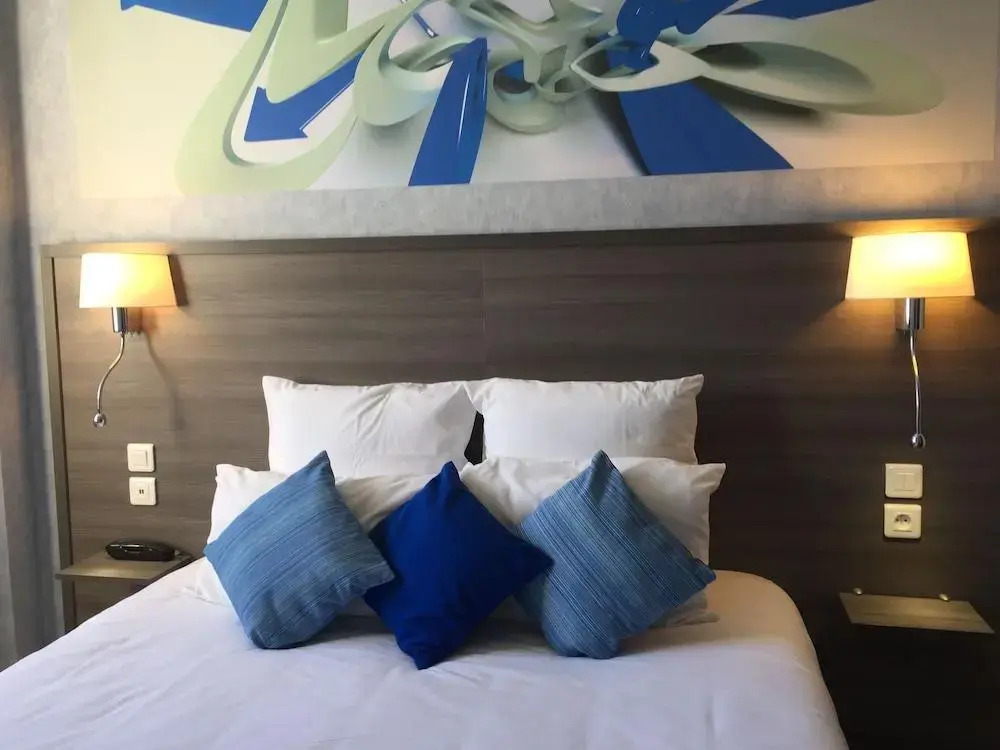 Отель Hotel de lAvenue