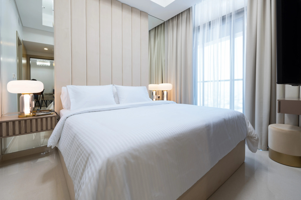 Апартаменты Keyrock Living: Dubai Oasis w/ Balcony Views
