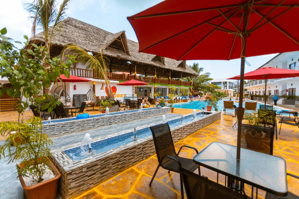 Canary Hotel & SPA
