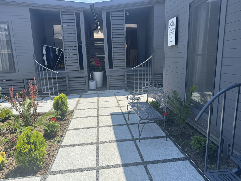 Astan Guest house