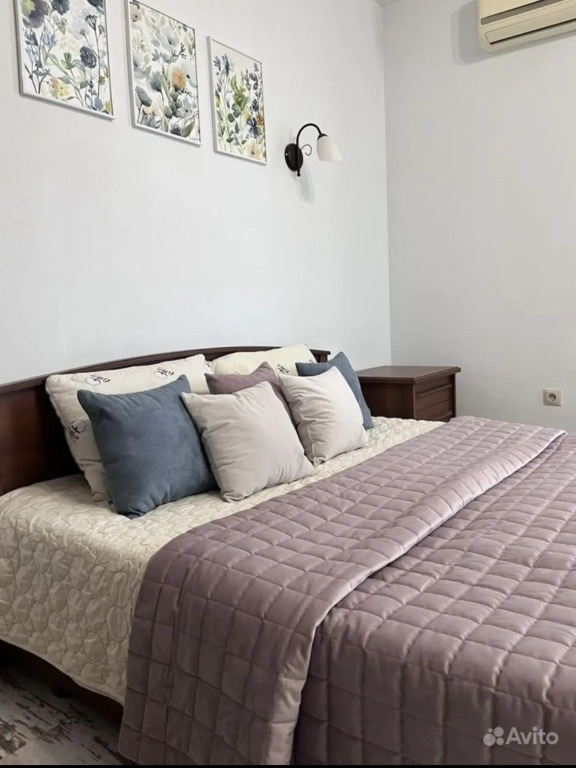 Uyutnaya kvartira v tsentre goroda Flat