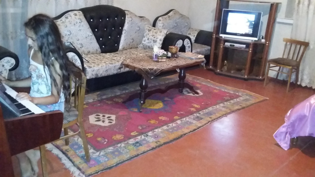 Shushan GUEST HOUSE