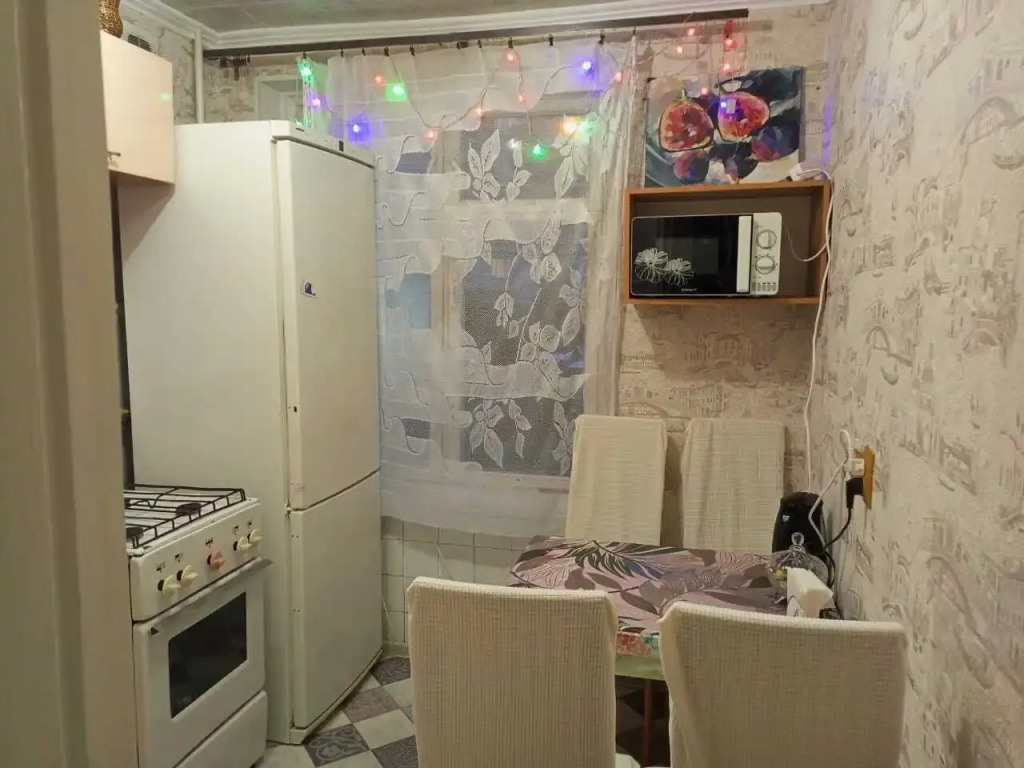 Квартира на улице Живописная 8