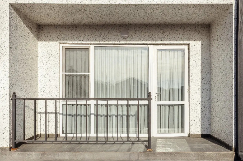 Modern Guest House