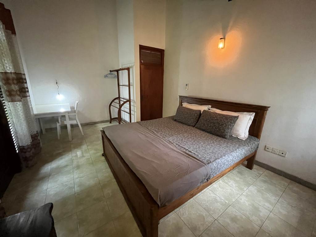 Villa Dinoos- Weligama