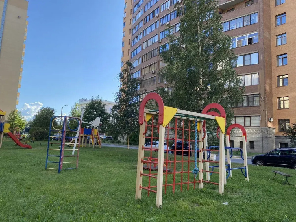 Апартаменты на Бассейной 10