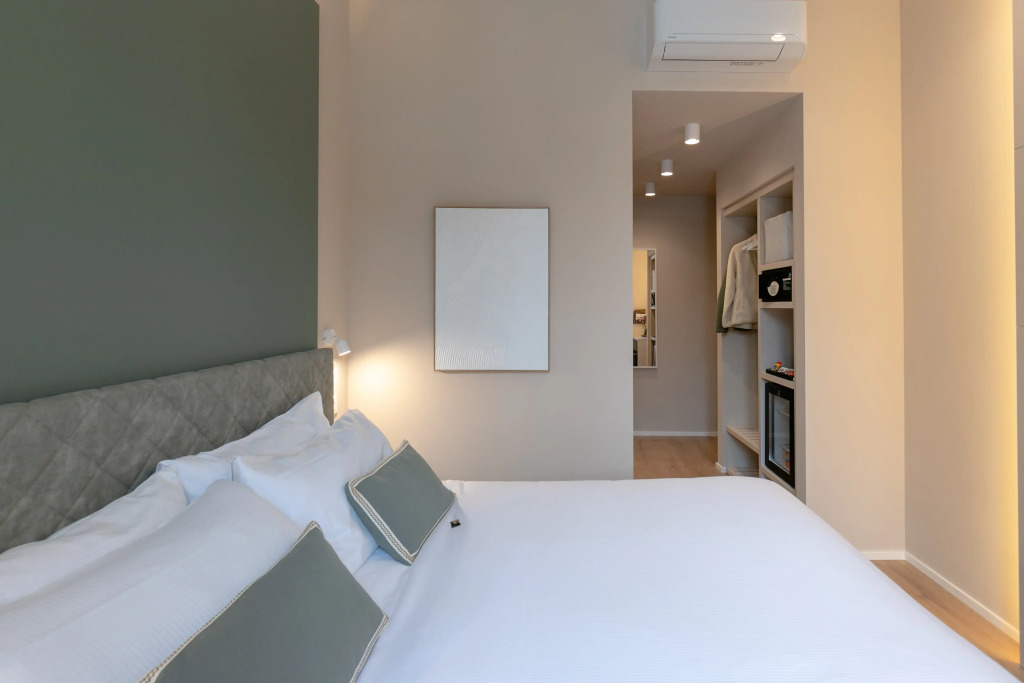 Бутик-отель Aiello Hotels - Isola Design District