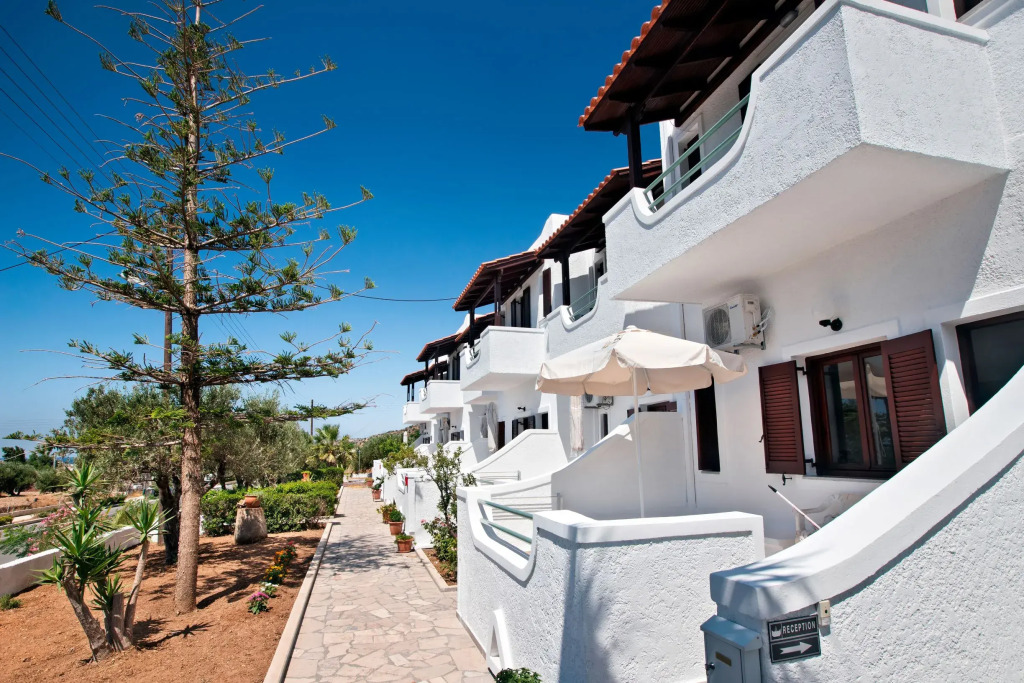 Апарт-Отель New Aurora Apts Studios