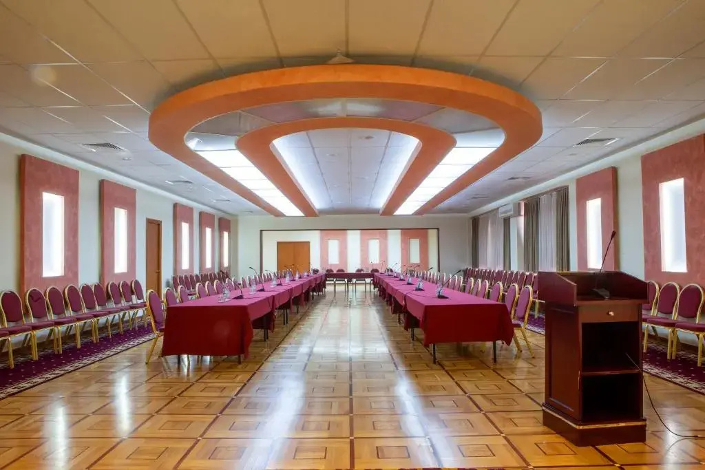 Hrazdan Hotel