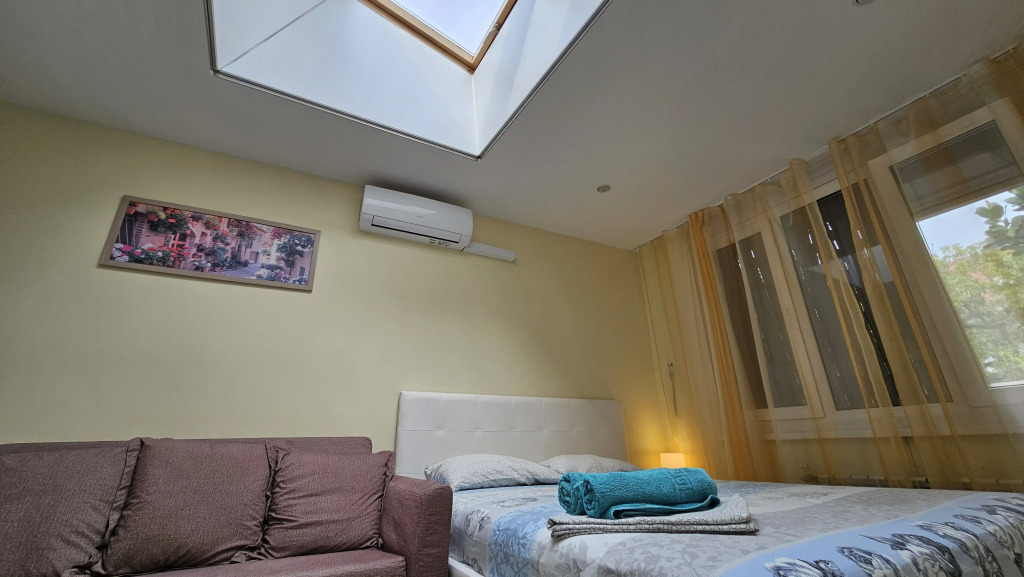 Апартаменты Уютная студия на Роз 57 от HomeHotelSochi (2)