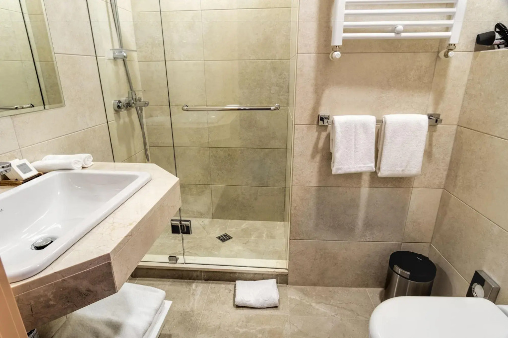 Golden Tulip Borjomi