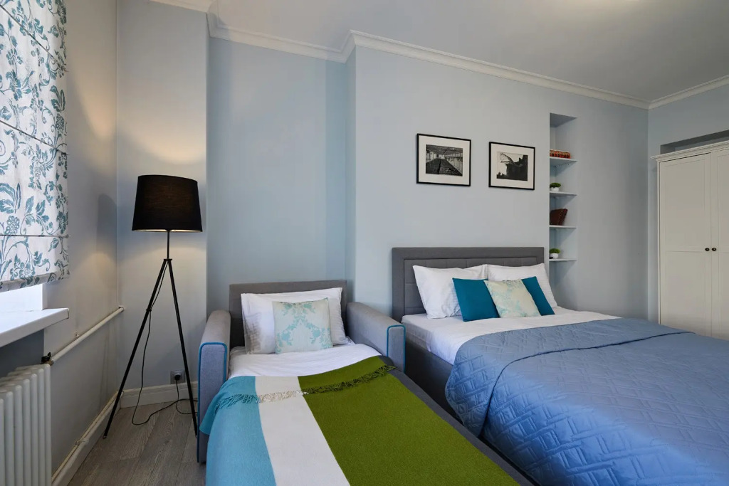 Квартира студия EasyGuest у метро Спортивная