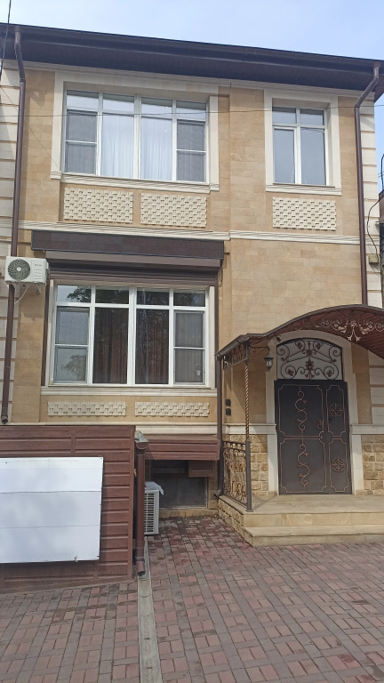 Квартира два этажа возле парка