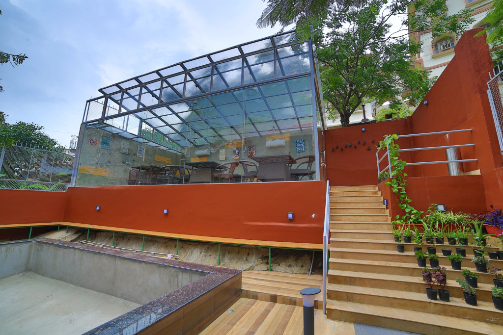 Отель Marigold Mount Abu with Swimming Pool